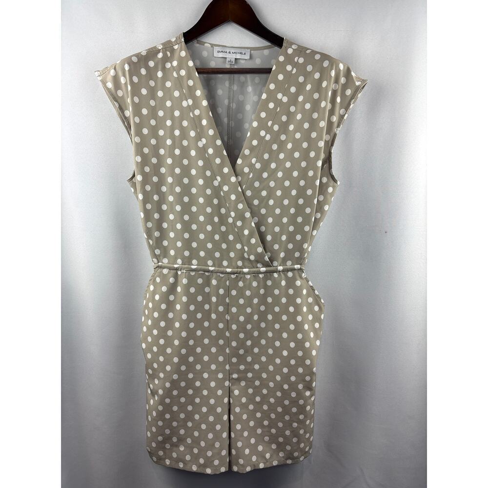 Women’s Emma & Michele Large Greige w/ White Polka Dots Romper